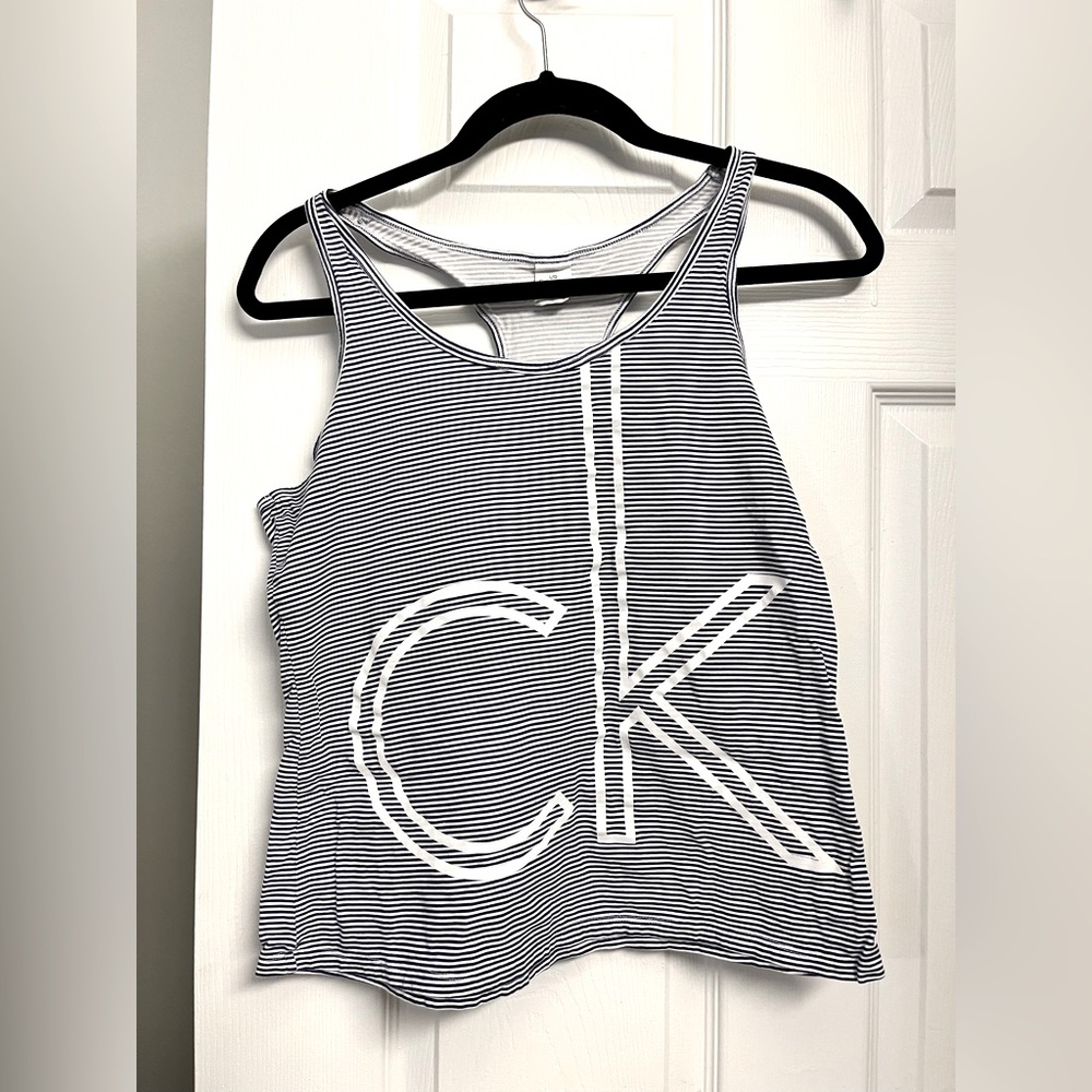 Women’s blue and white striped racerback athletic tank top